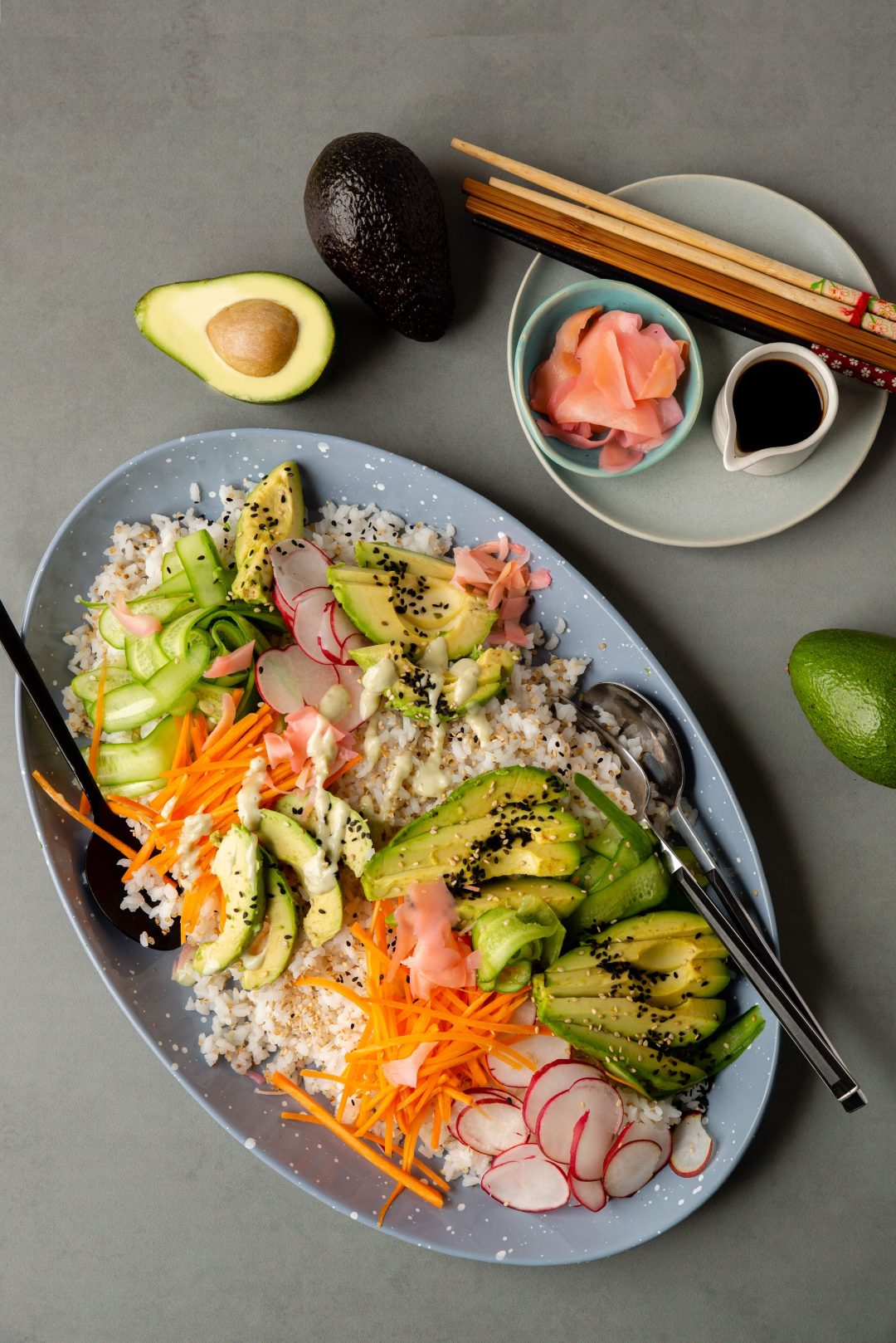 Avocado sushi salad platter | Food & Home Magazine