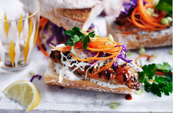 Barbecued pork hot dogs with crunchy slaw