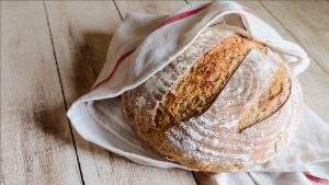 Potential health benefits of sourdough bread