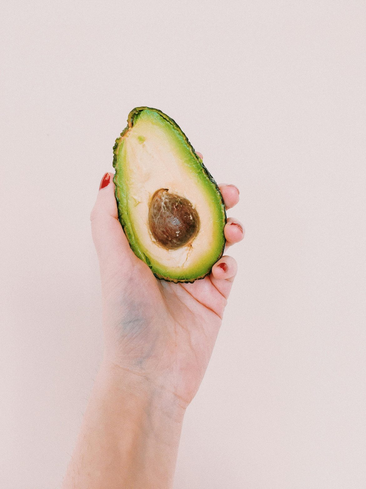 How to ripen an avocado - a hack from grandma